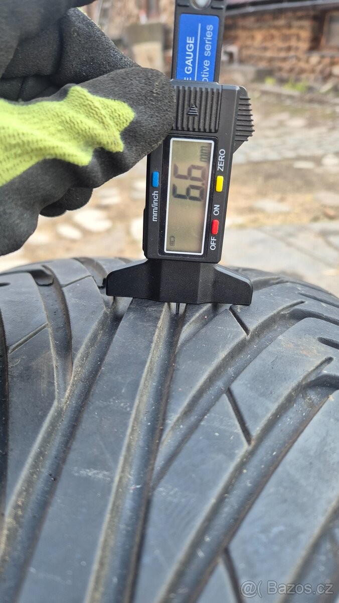 215/45 r17 letní - 2