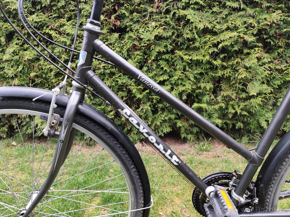 Dámské trekové kolo - 2