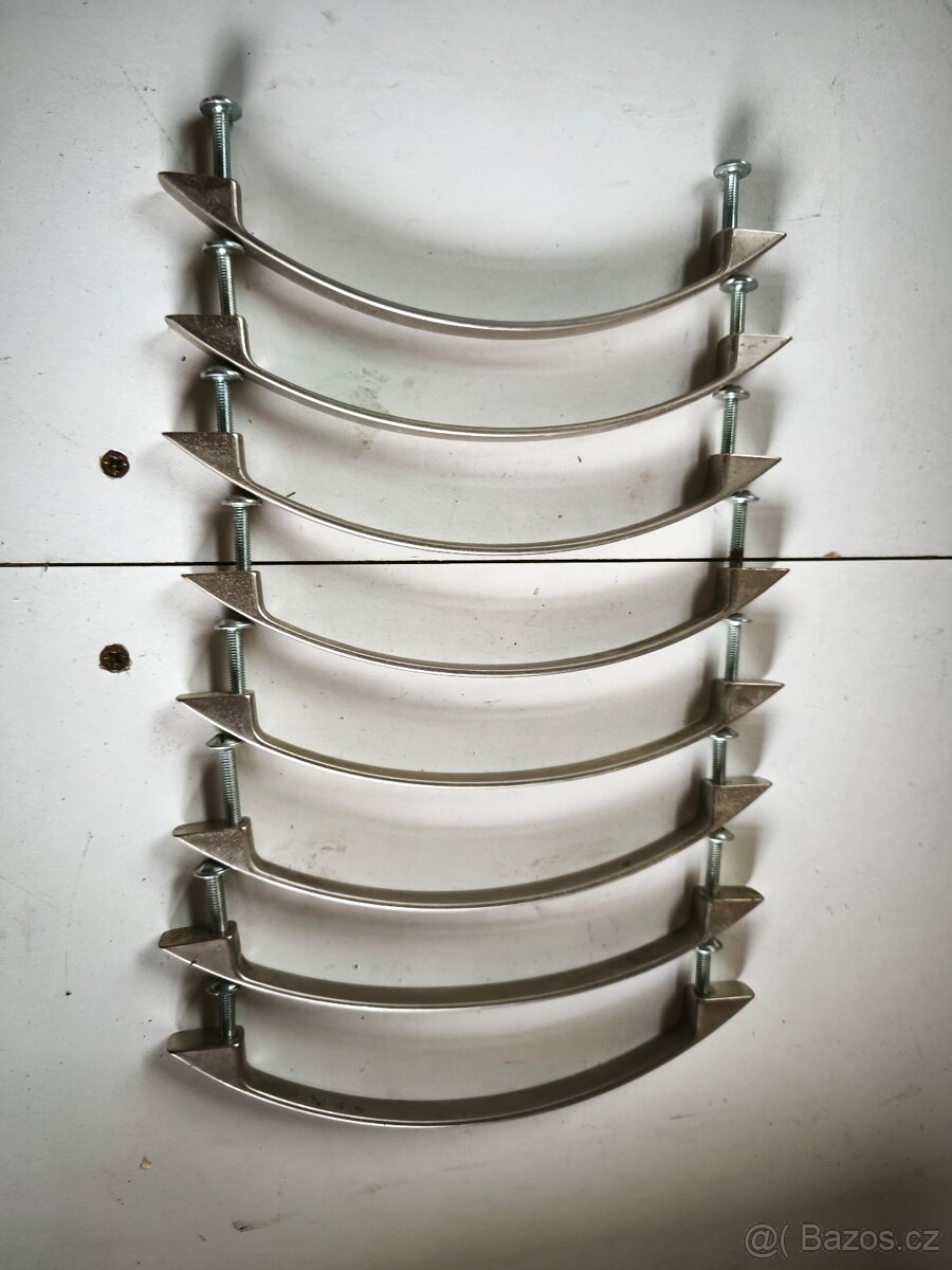 Úchytky, madla, rozteč 128 mm - 2