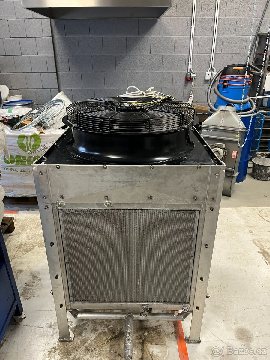 Chladicí věž o výkonu 30 kW - 2
