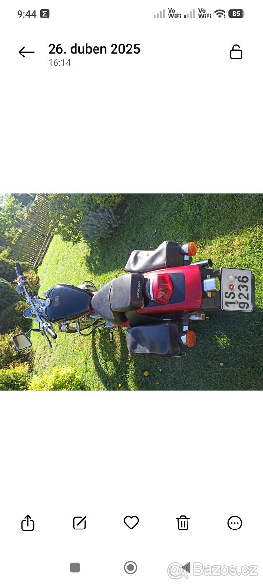 Honda Shadow VT C 600 - 2