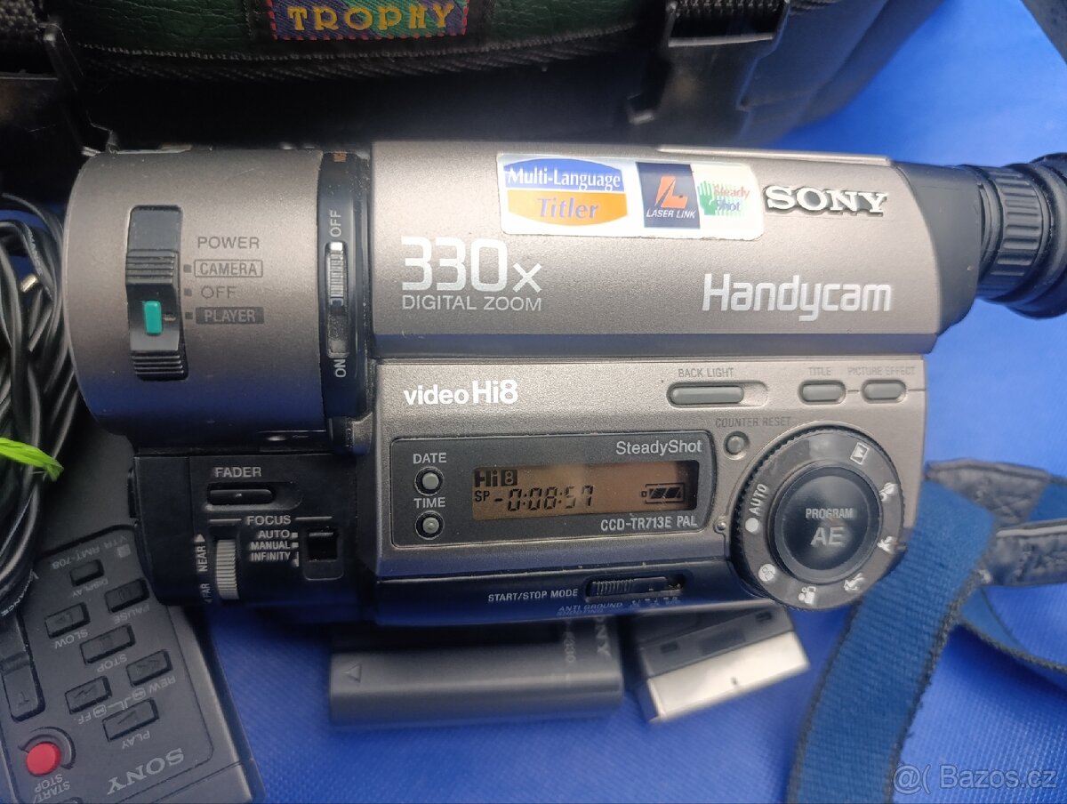 Videokamera Sony CCD-TR713 Hi8 - 2