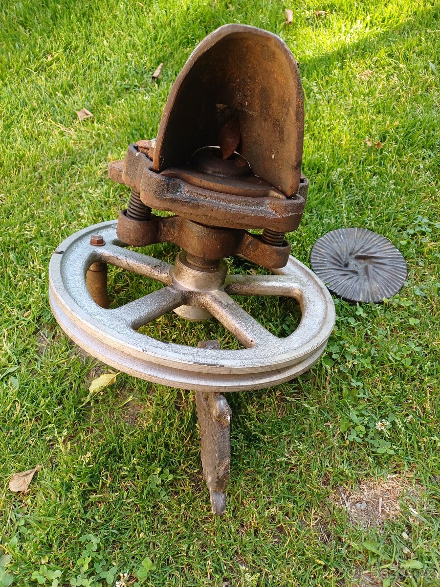 Mlynek na kukuricne zrno - 2