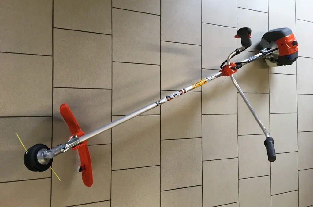 Křovinořez Husqvarna 135 R - 2