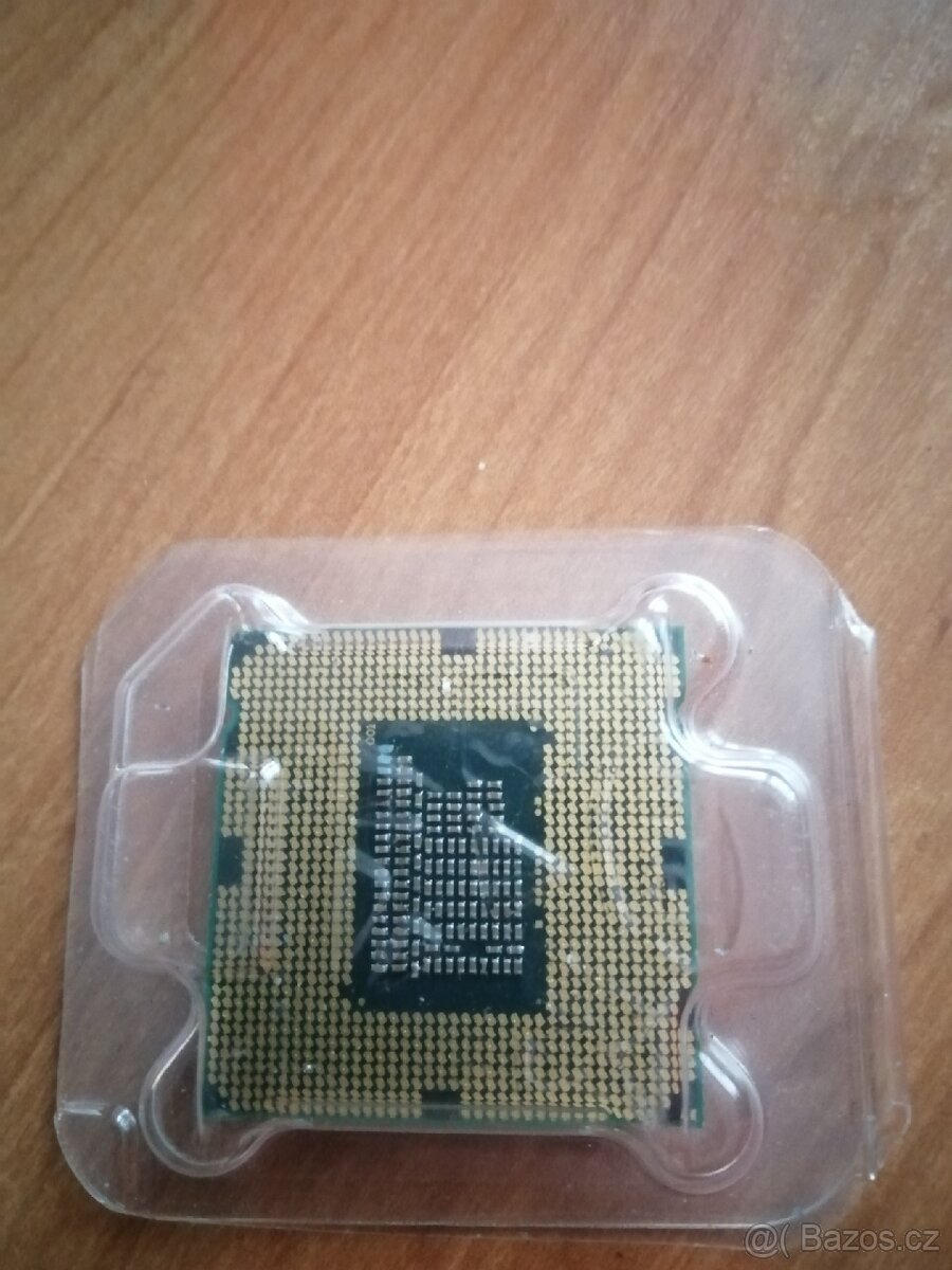 Intel Pentium G860 3.00 GHZ - 2