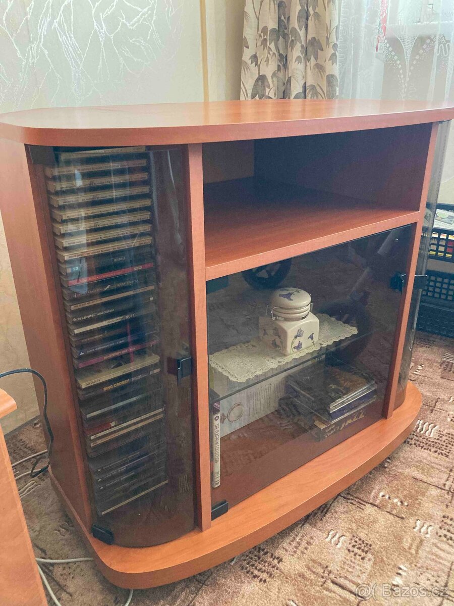 Televizní stolek - 2