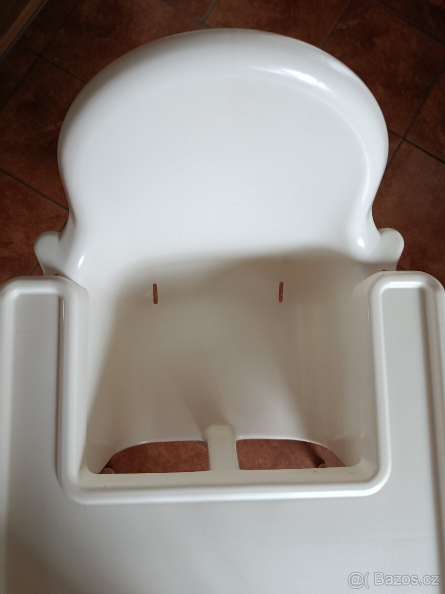 Jídelní židlička - 2