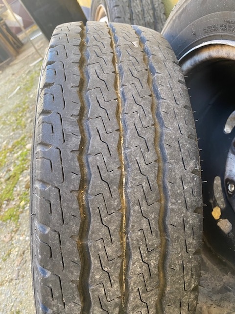 Transit, letní 195/70r15C - 2