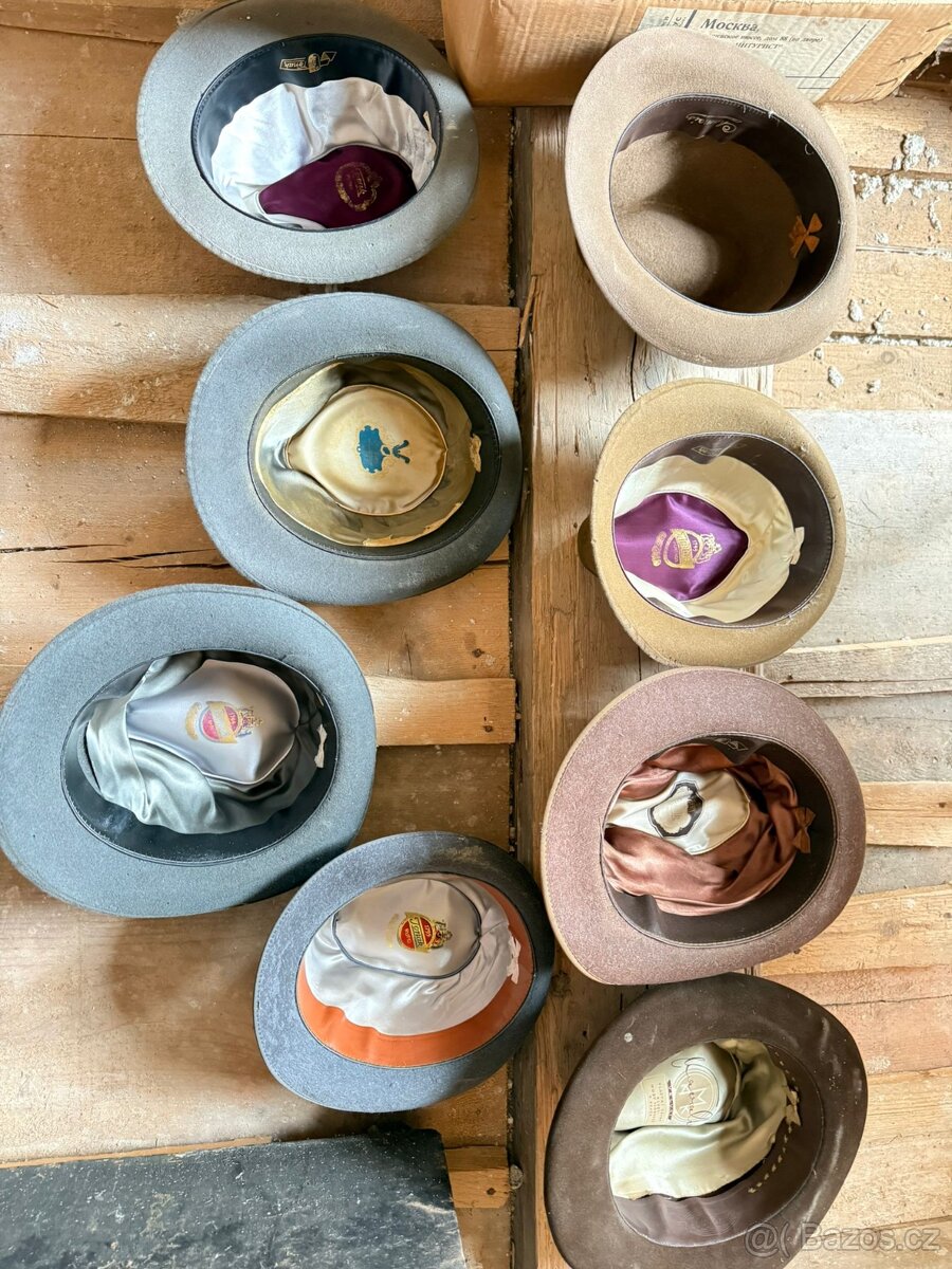 klobouky - 2