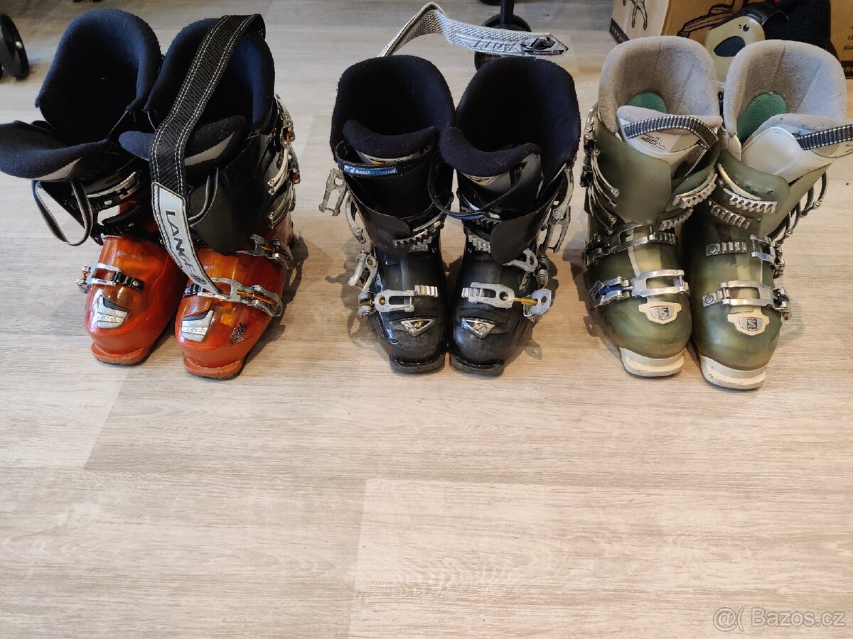 Lyžáky různých velikostí 23,5 25 26,5 24,5 26 - 2