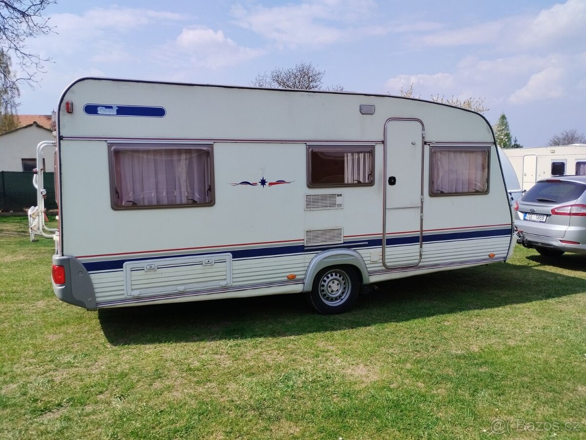 WILK pro 4. Mover. Pevné postele. Rok 2002. 100km/h - 2