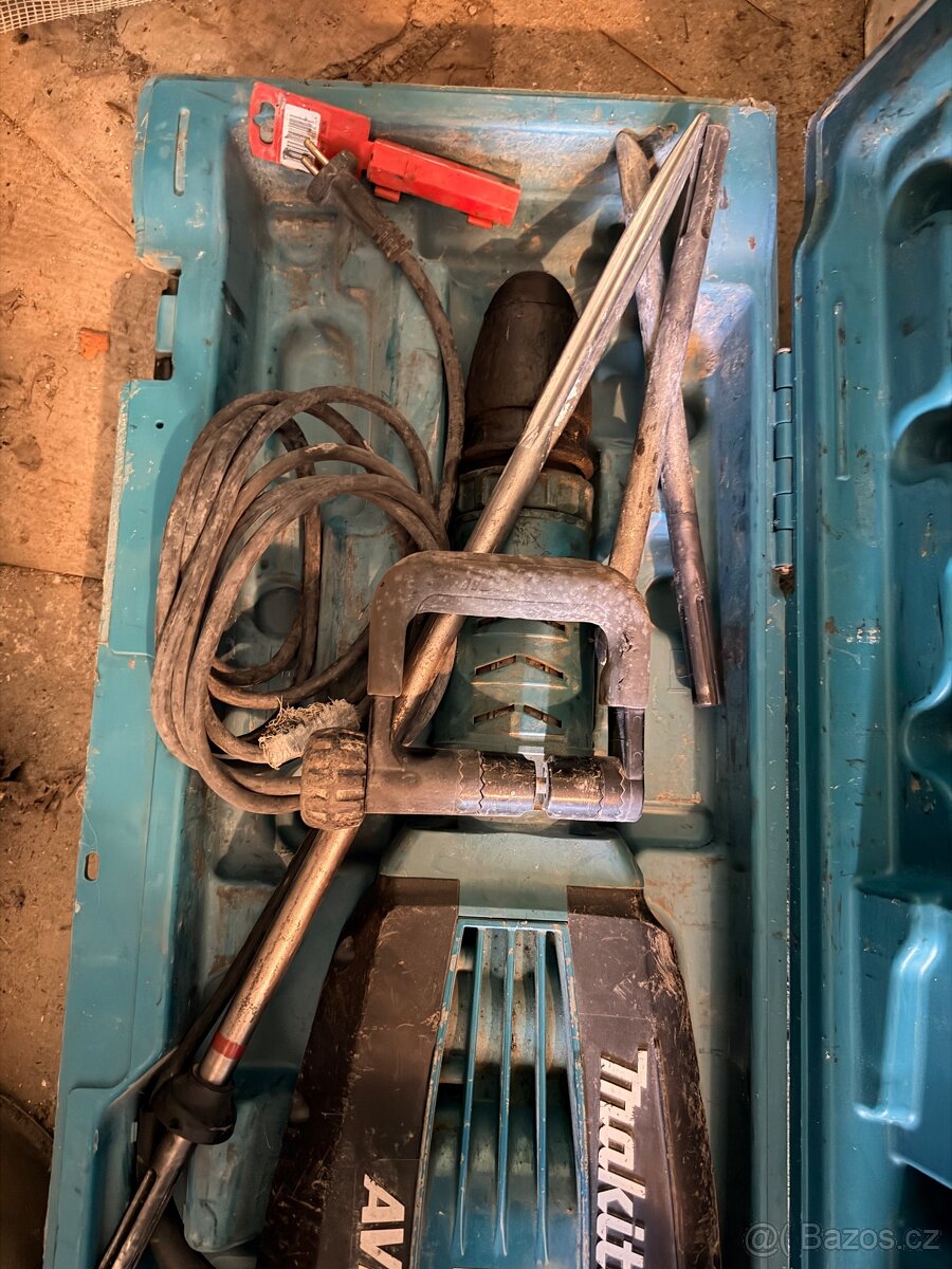 Makita HM1214c - 2