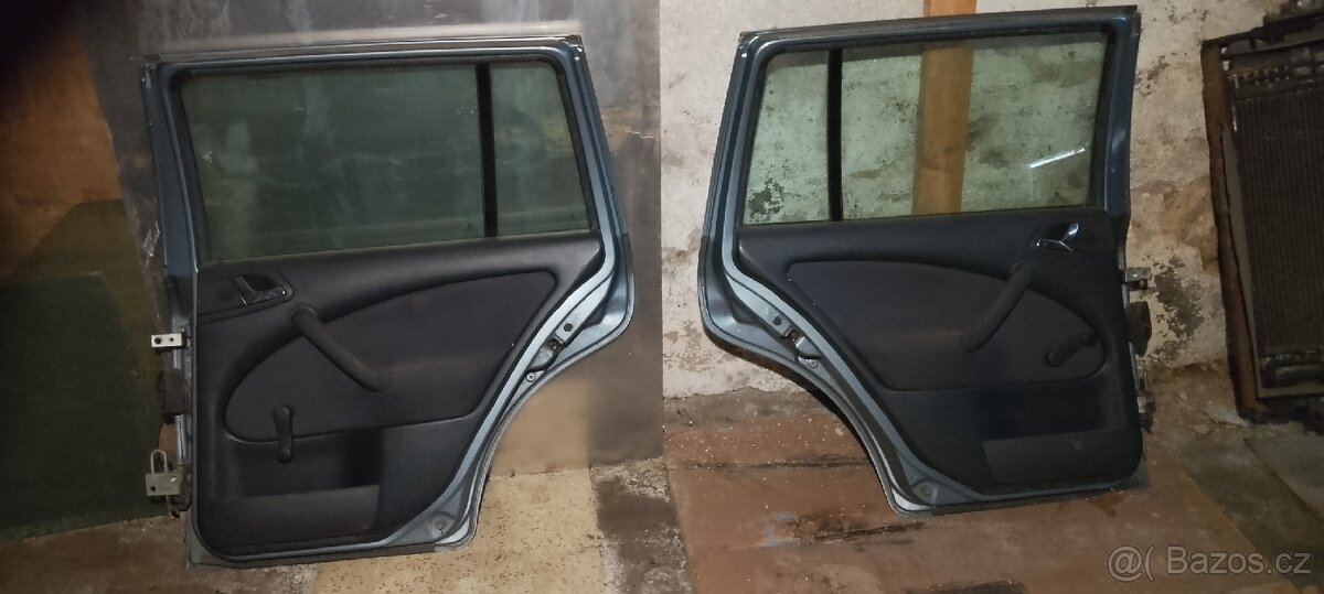Zadní dveře Octavia 1 combi - 2