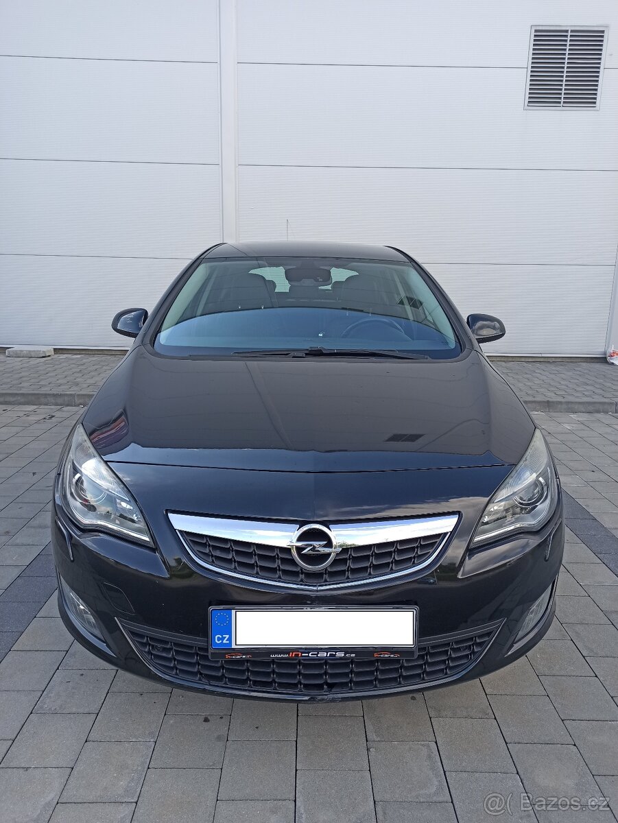 Opel Astra - 2