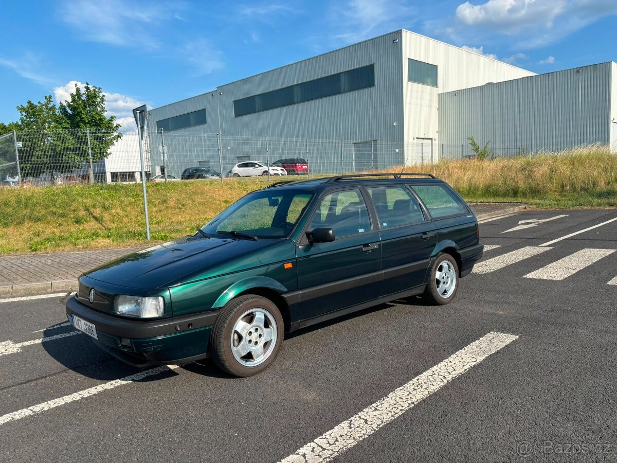 Volkswagen Passat 2.8 VR6 Exclusiv - 2
