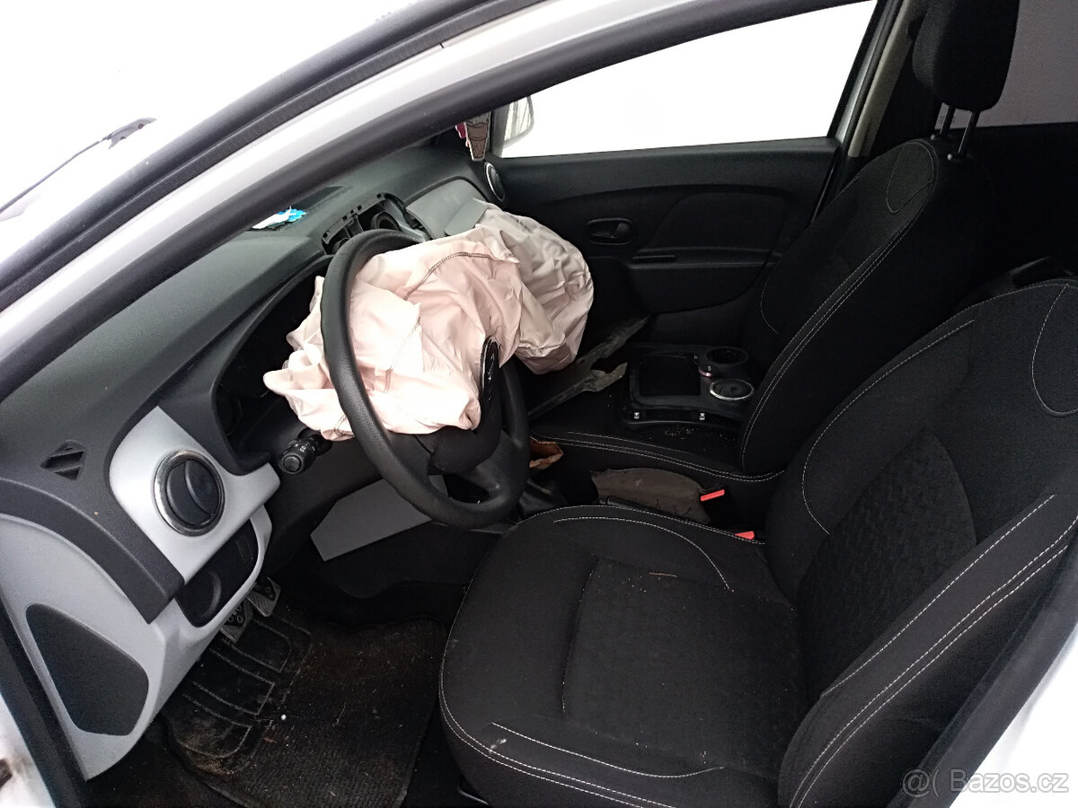 Dacia Sandero - náhradní díly - 2