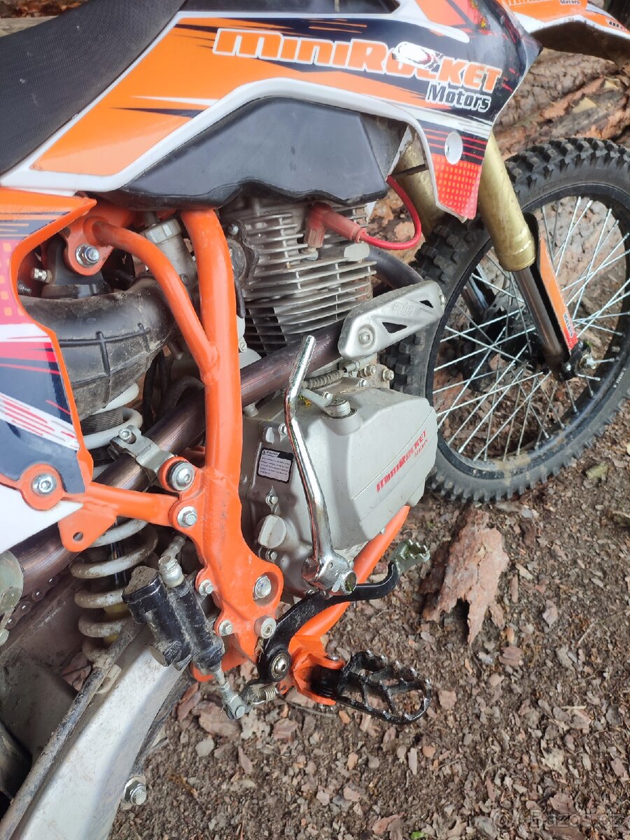 Minirocket pitrock 250