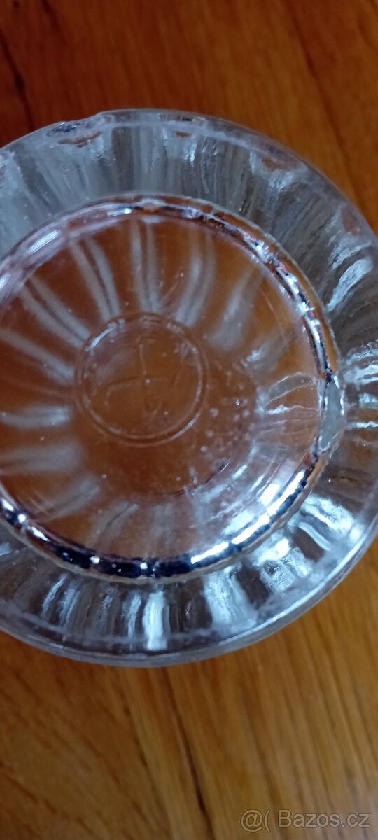 Třetinka stará - 2