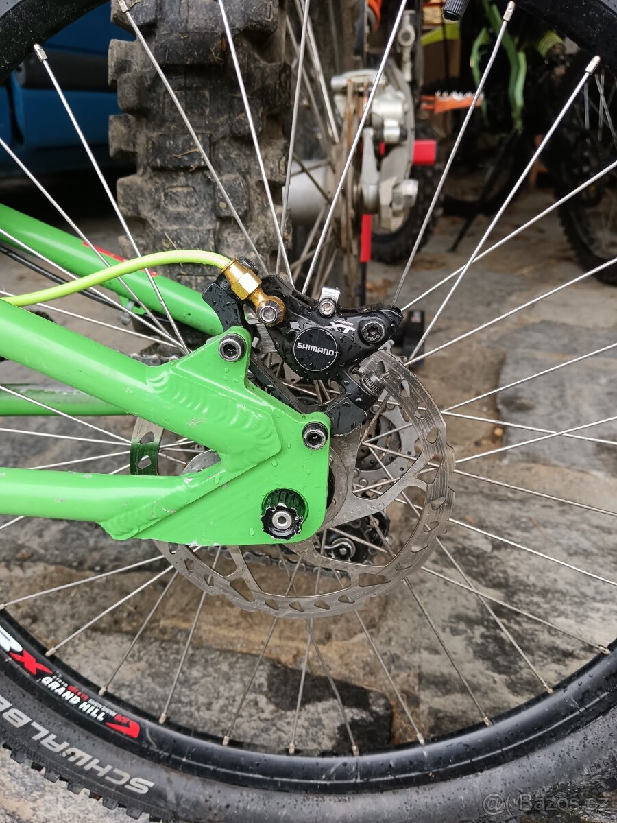 Celoodpruzene kolo 24" - 2