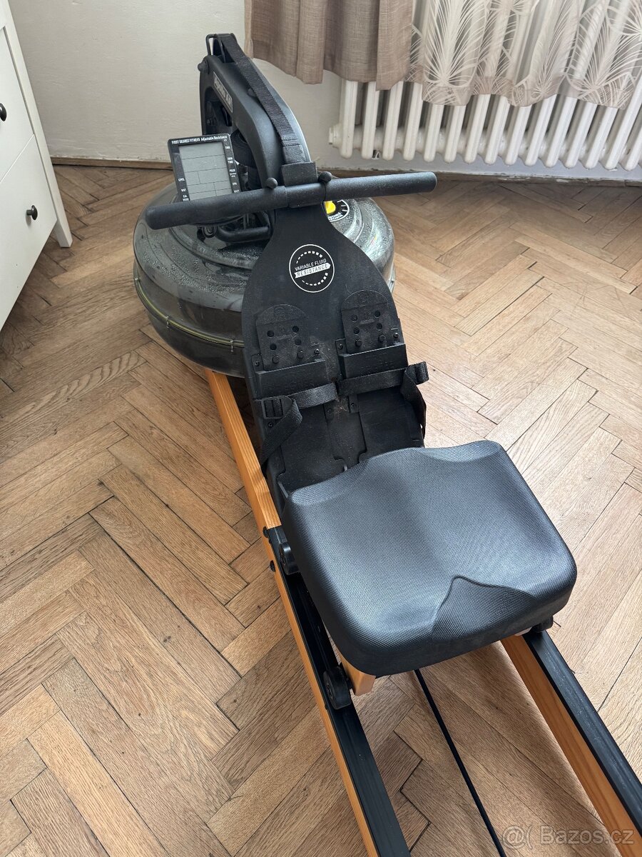 Vodní veslovací trenažer First Degree - 2