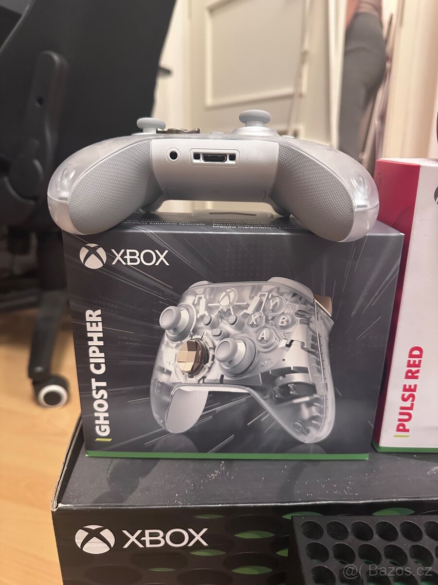 Prodám Xbox Series X - 2