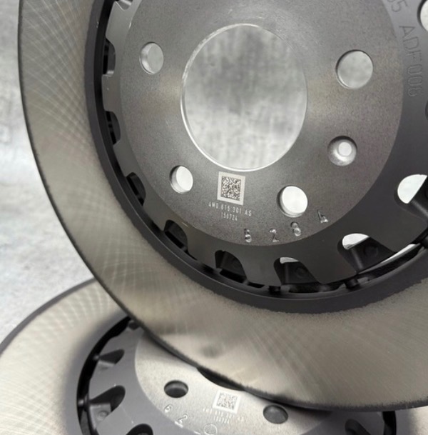 Nové originální kotouče 375mm + originální desky - 2