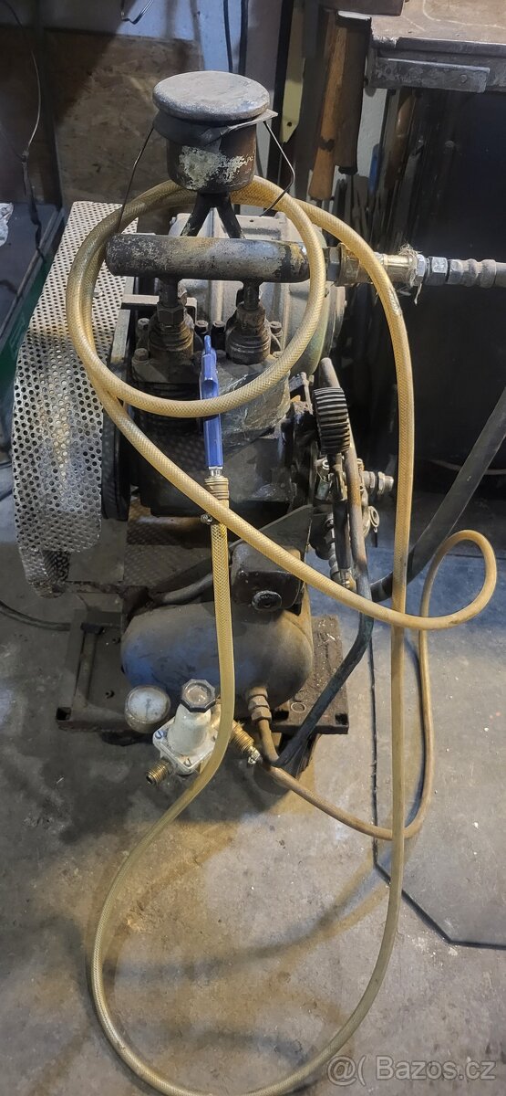 Dvouválec kompresor na vzduch - 2