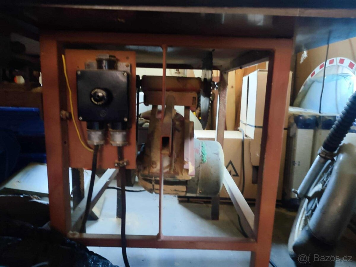 Formátovací Pila - 2