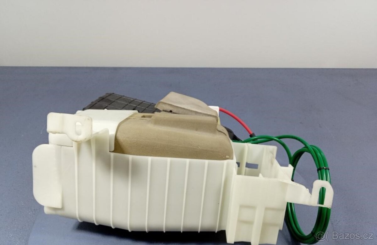 Mercedes W221 PUMPA VZDUCH.INTERIER.INFO V TEXTU. - 2