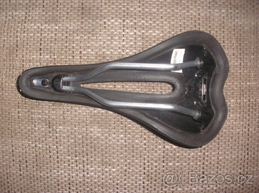 SEDLO VELO GEL / PATKA / BRAŠNA - 2