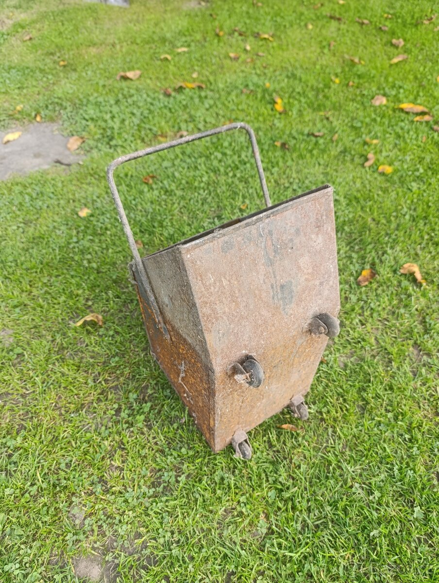 2x uhlák na uhlí - 2