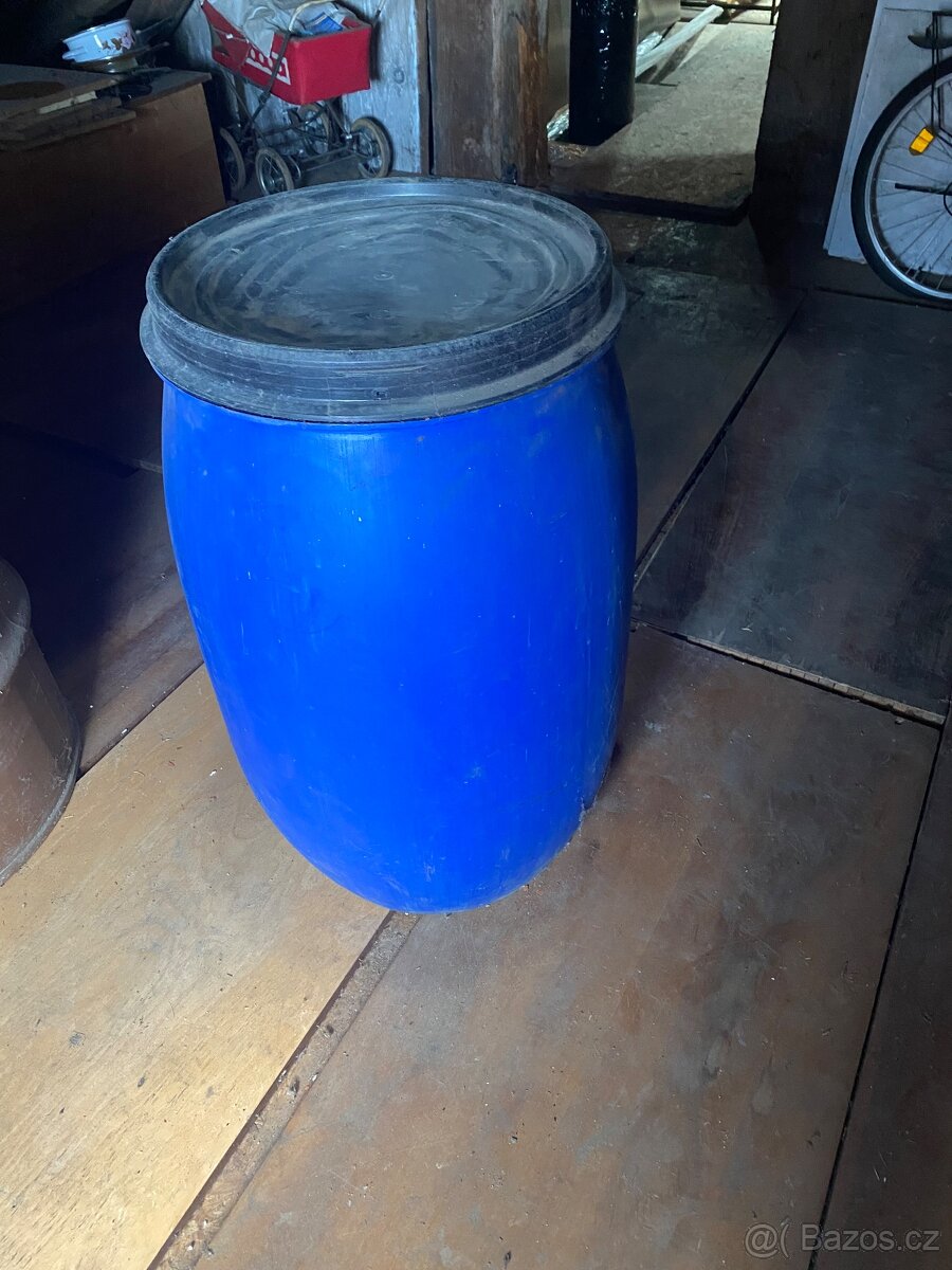Plastová bečka 120 l - 2