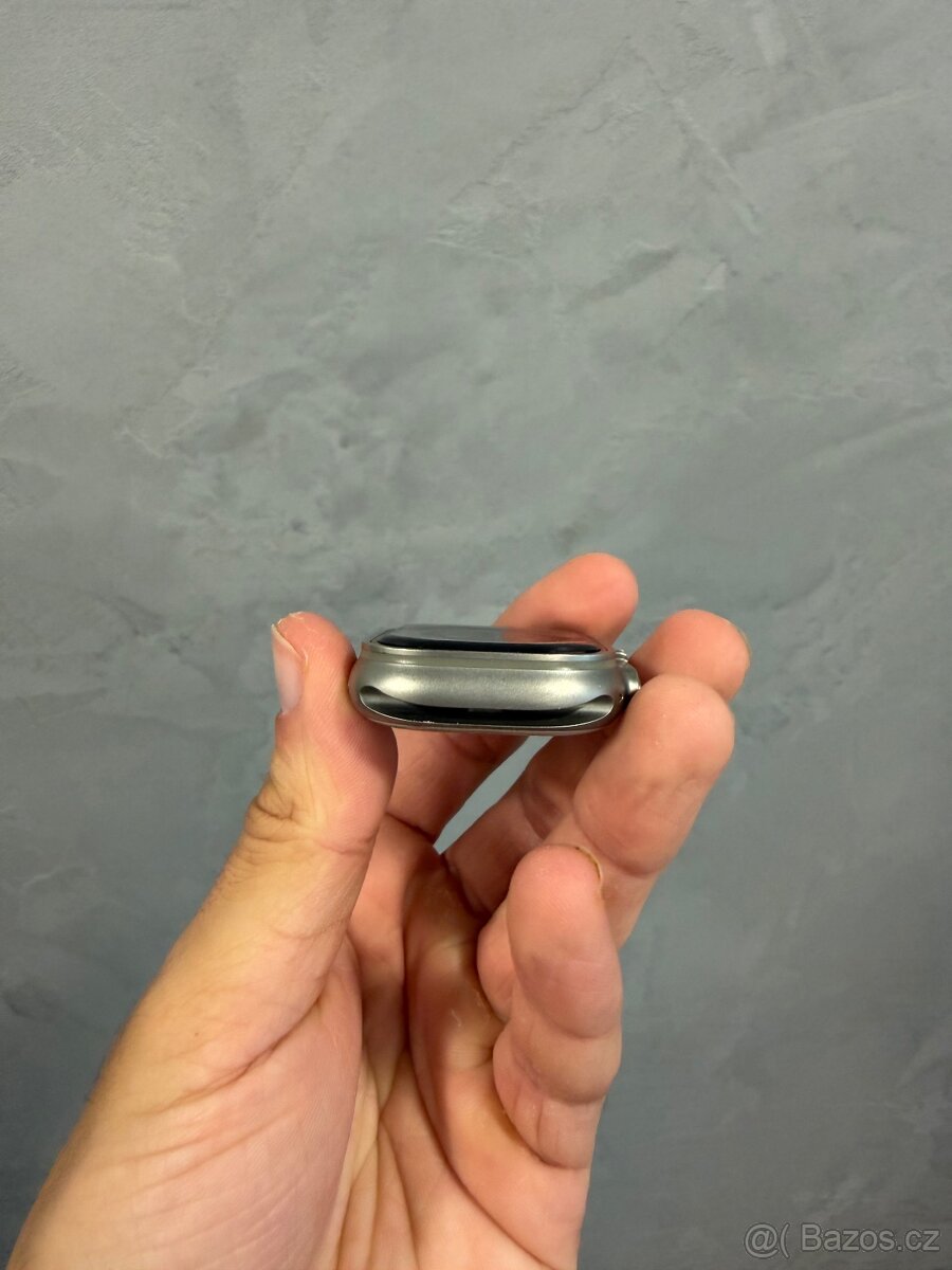 Apple Watch Ultra 2 49 MM - 2