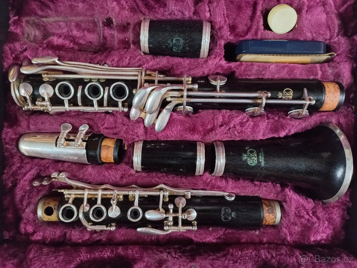 Bb klarinet Amati plnoklapkový No.137243 - 2