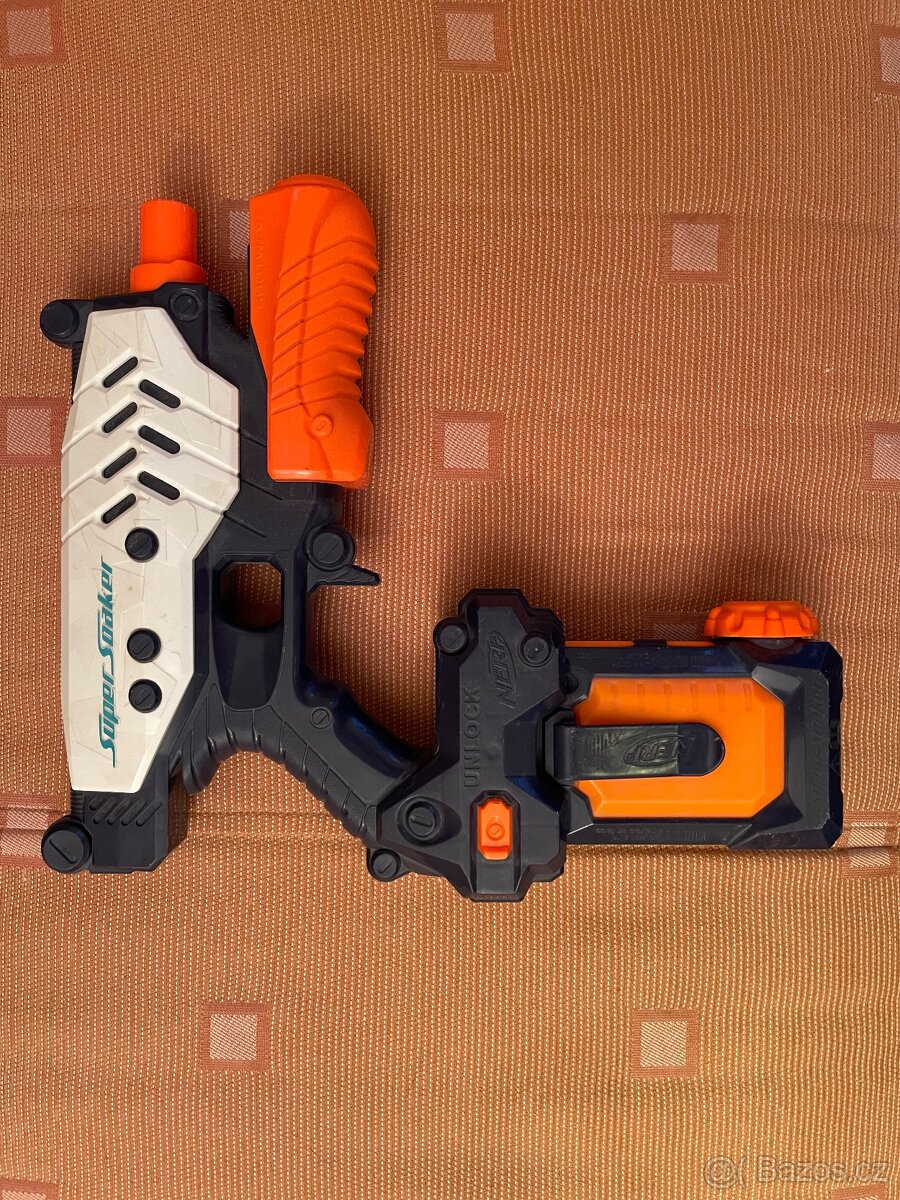 Nerf vodní pistole - 2