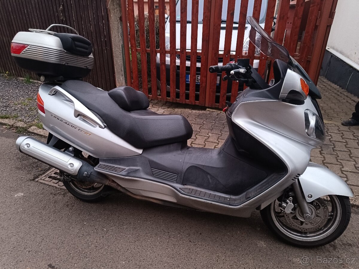 prodám skútr Suzuki AN Burgman 650 - 2