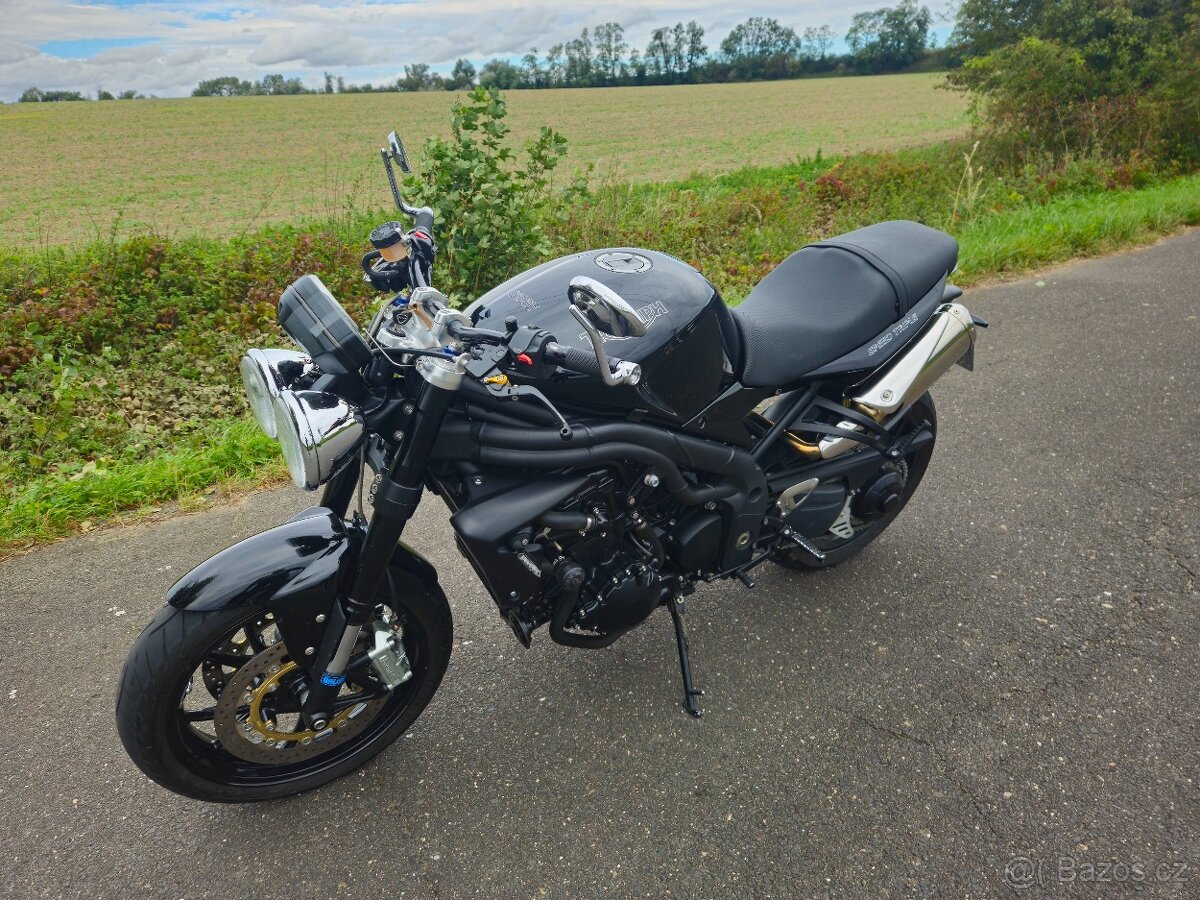 Triumph speed triple 1050 - 2