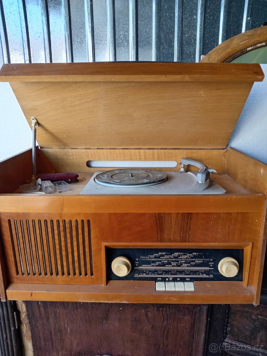 Starožitné rádio - 2