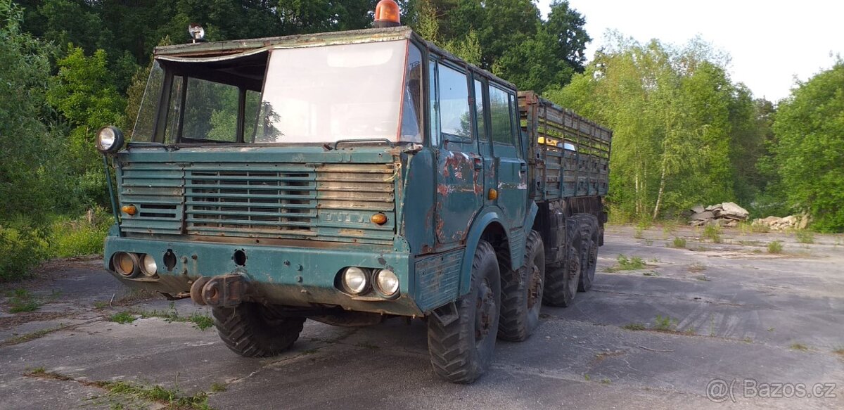 Tatra 813 VT 8x8 k renovaci - 2