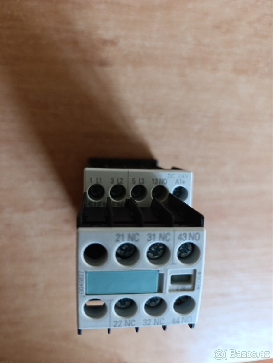 Stykač Siemens 3RT1016-1BB44 - 2