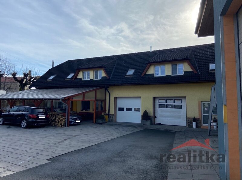 Prodej komerčního areálu s rodinným domem a halou v Opavě, u - 2