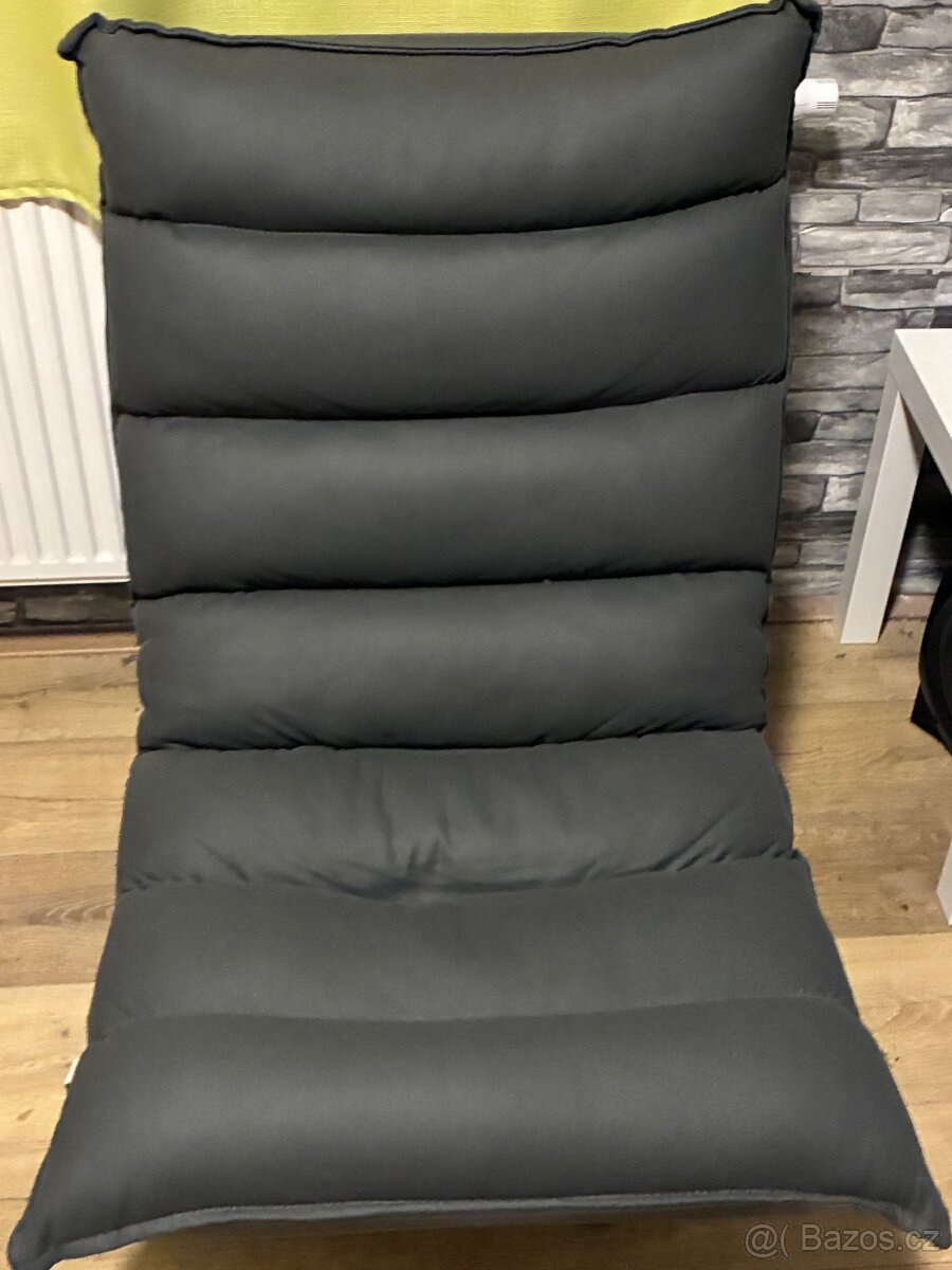 Prodám Relaxační otočné křeslo Tim - 2