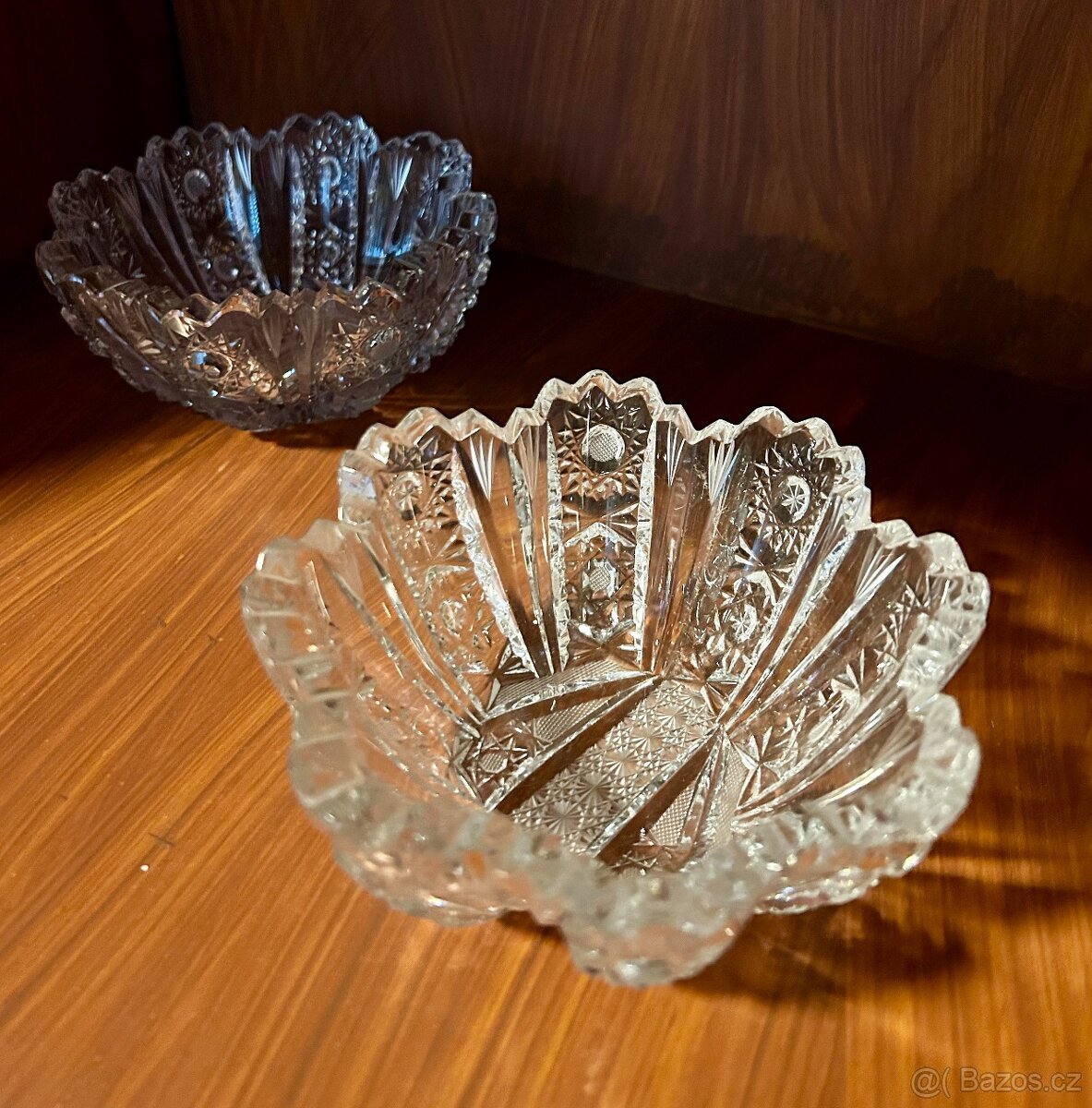 Sada 7 broušených misek - 2