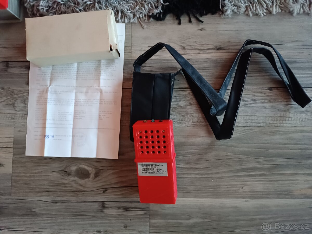 Retro elektrický indikátor vodivosti EIV- 88 - 2