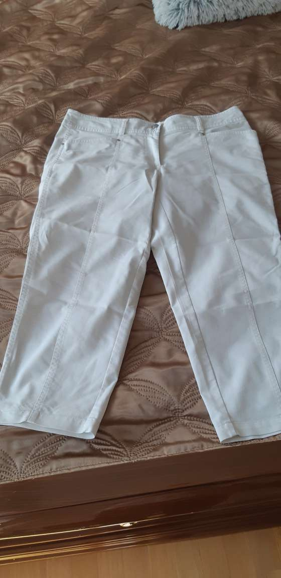 damské 3/4 bílé kalhoty - 2