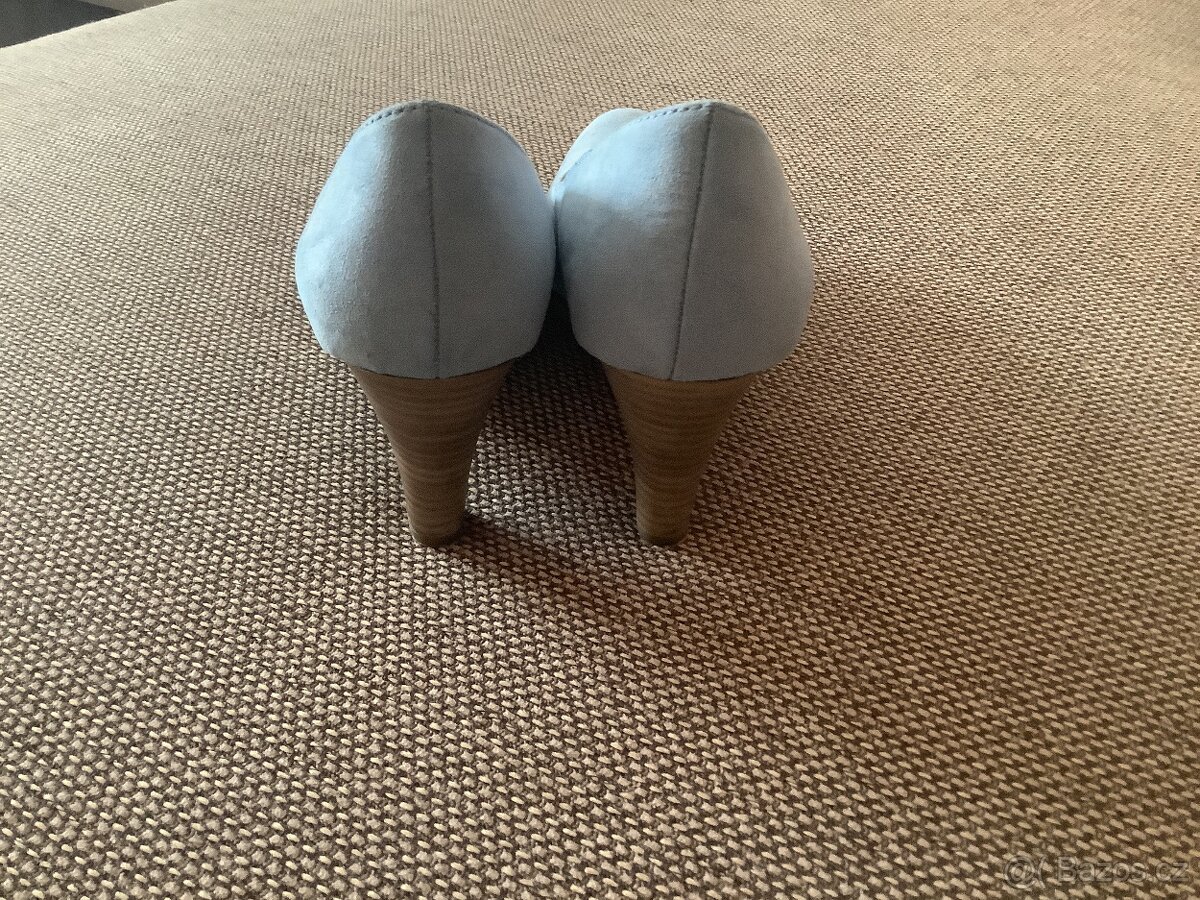 Lodičky zn. Marco Tozzi - 2