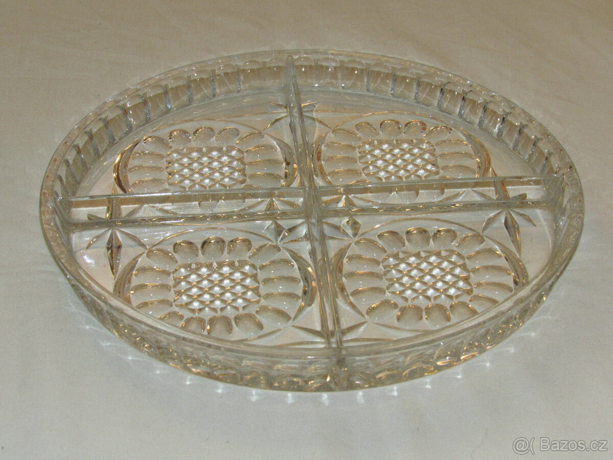 Skleněný broušený talíř 4dílný - 2