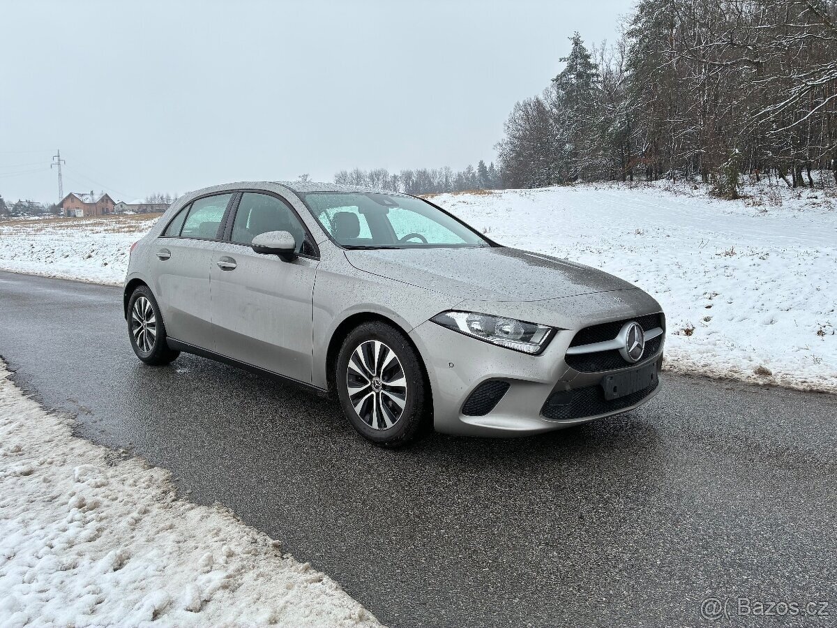 Mercedes-Benz třídy A160 - 2
