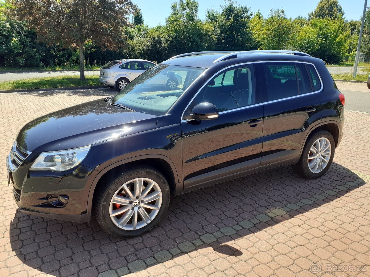 Volcwagen Tiguan - 2