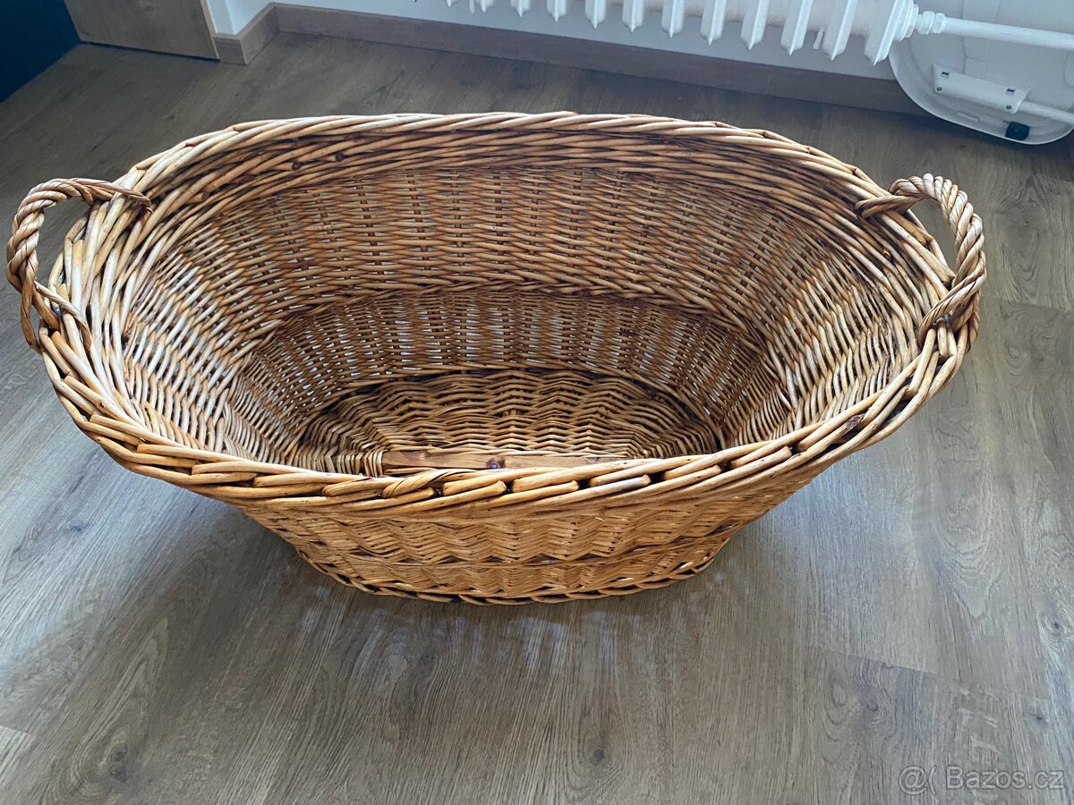 Krásný velký prouťený koš - 2